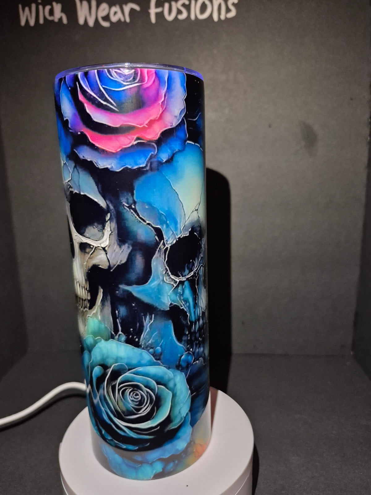 Skulls and roses 20 oz stainless steel tumbler