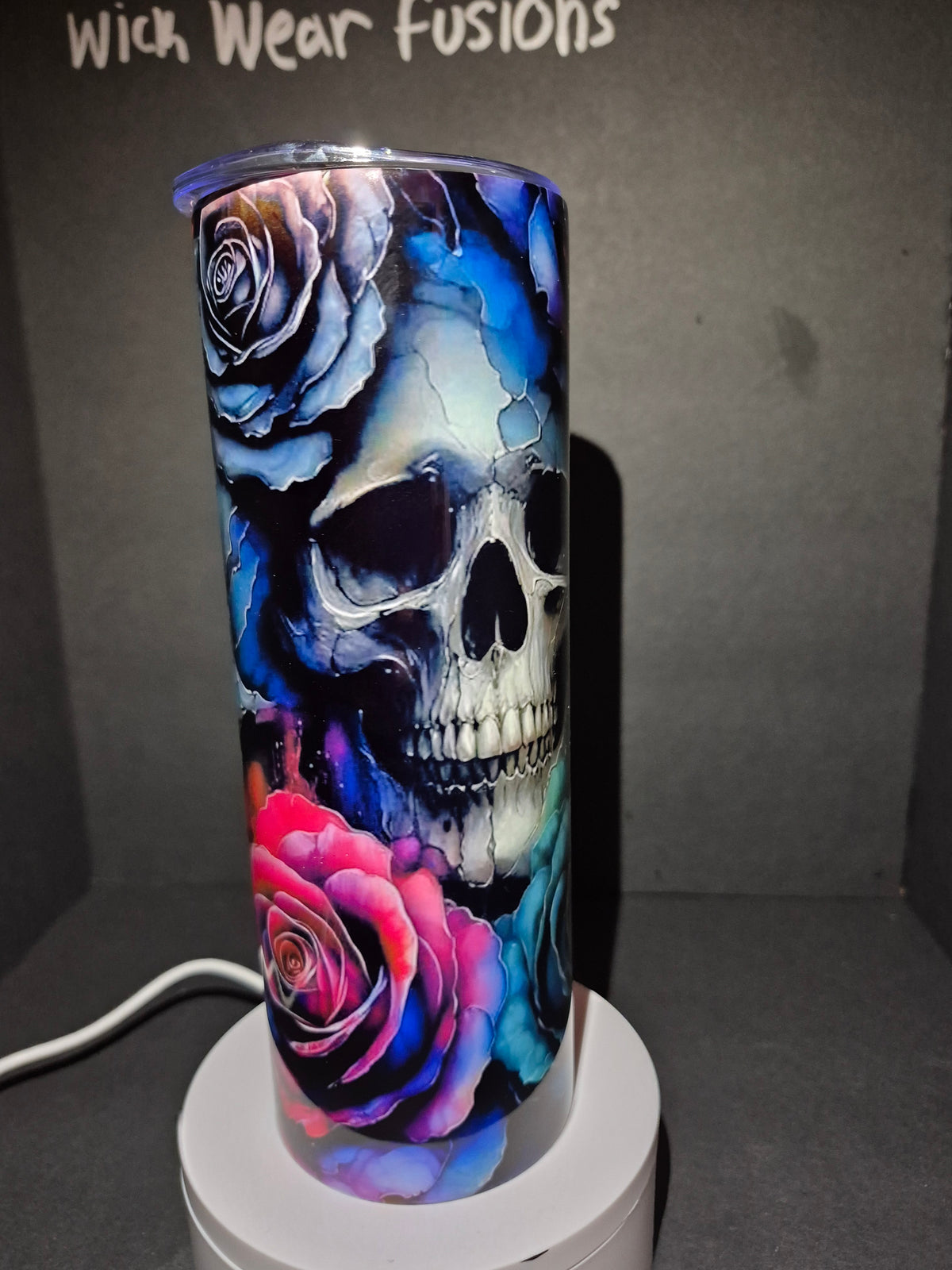 Skulls and roses 20 oz stainless steel tumbler
