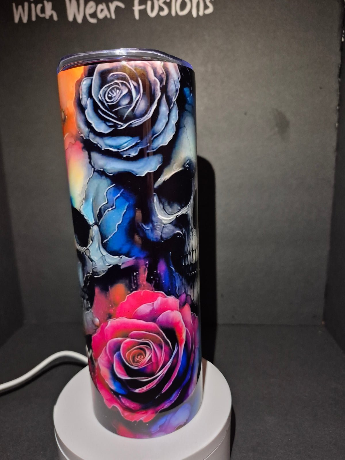Skulls and roses 20 oz stainless steel tumbler